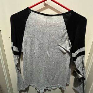 Grey and black tee